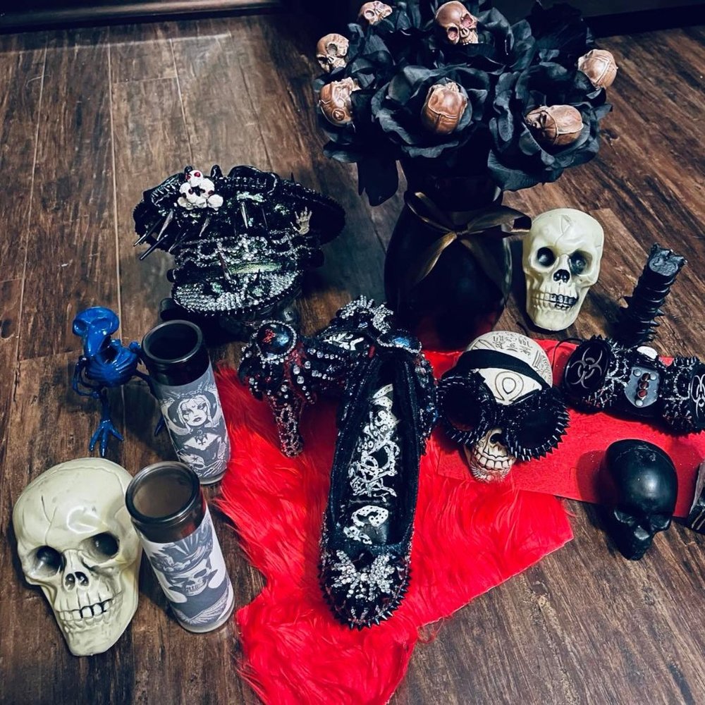Custom Made Creepy Spider Set.